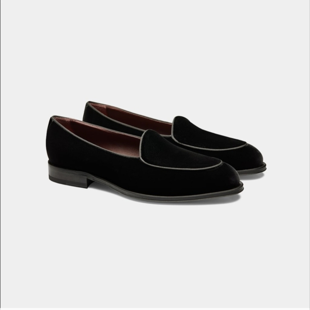 NEW Suit Supply- Velvet Black Slippers